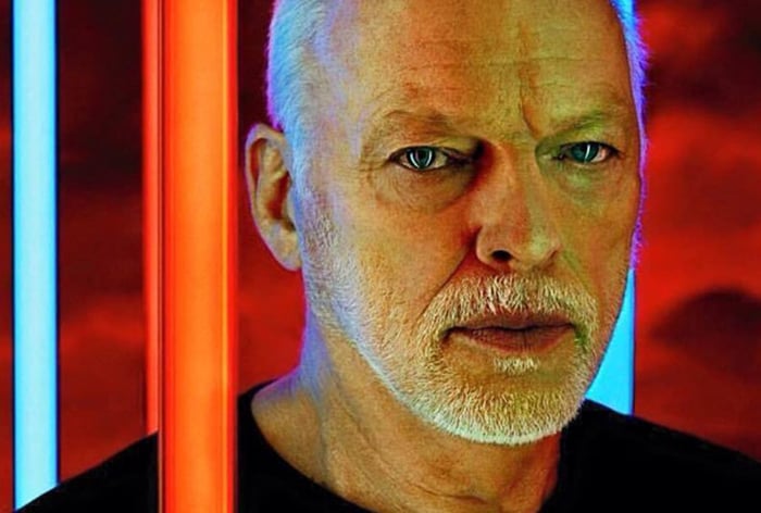 David Gilmour divulga "The Piper's Call", primeiro single de seu
próximo disco
