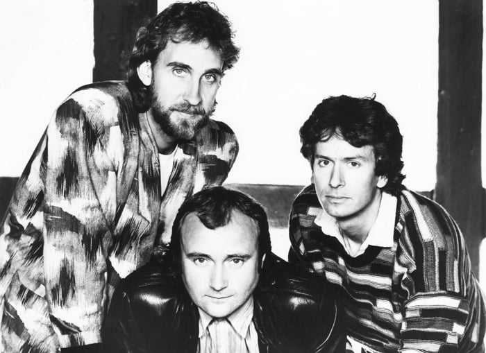 O hit do Genesis que Tony Banks deixou guardado para agradar o público dos EUA