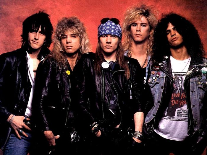 A letra original de Paradise City que Guns N' Roses alterou devido  conteúdo ofensivo