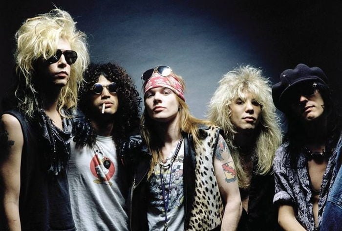 SWEET CHILD O' MINE (TRADUÇÃO) - Guns N' Roses 