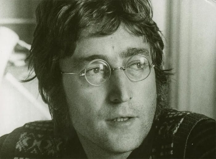 O ex-Beatle que podia ligar pra John Lennon que seria atendido na mesma hora
