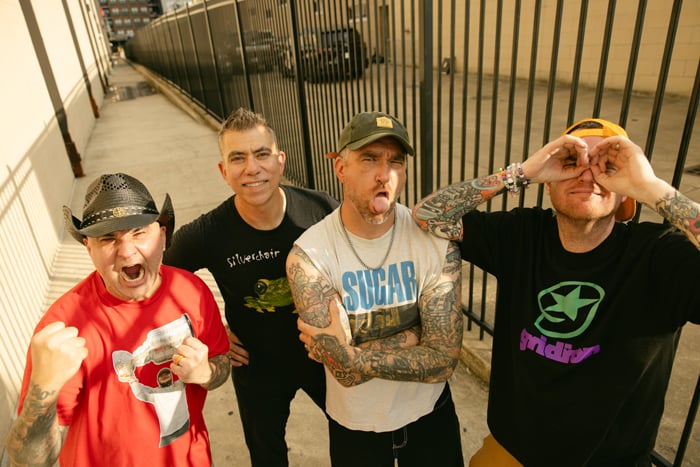 Chad Gilbert, guitarrista do New Found Glory, morre aos 45 anos